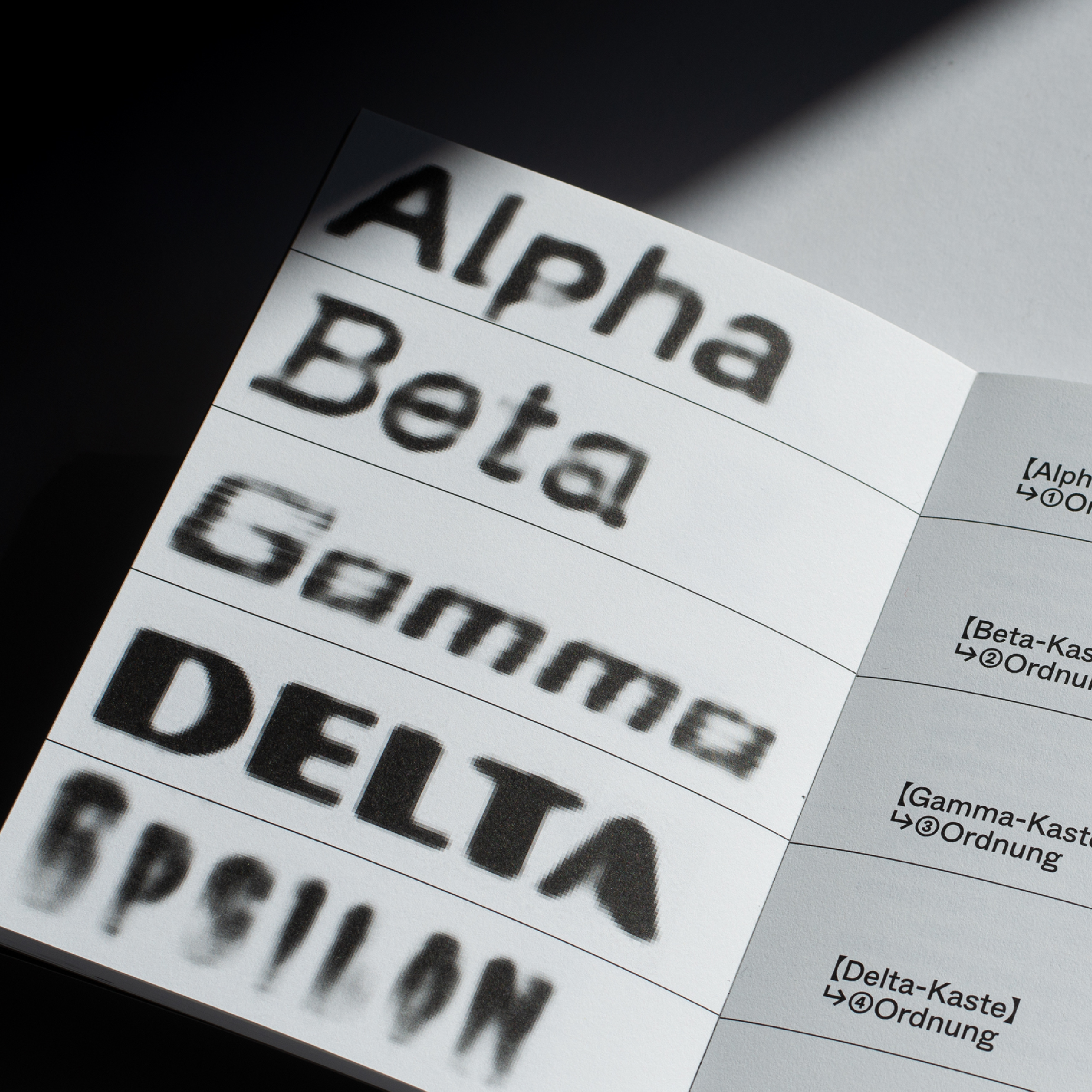 Daniel-Stuhlpfarrer_typedesign_graphicdesign_custom-font_custom-typeface_typography_projects_Alpha-Epsilon_07