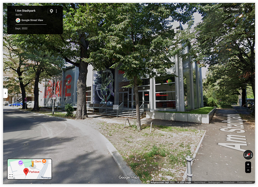 Daniel-Stuhlpfarrer_creativedirection_typedesign_graphicdesign_branding_Berlin-State-Theatre-Parkaue